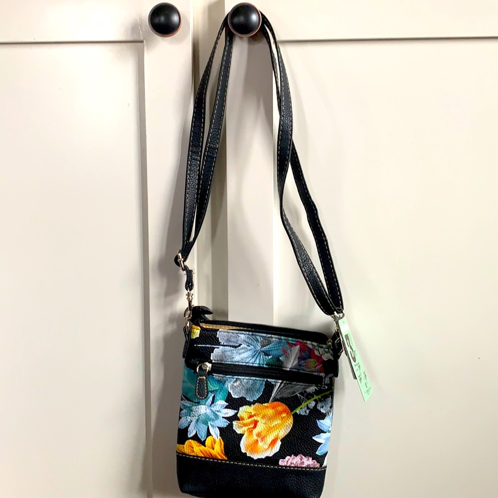 Leather  purse